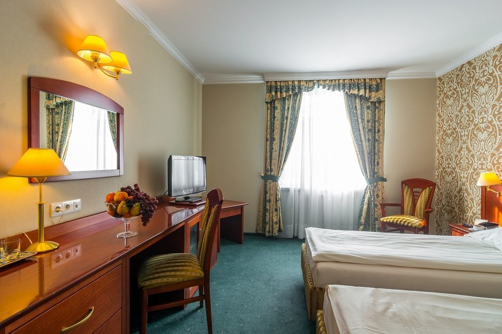 Lord - Airport Hotel Warszawa